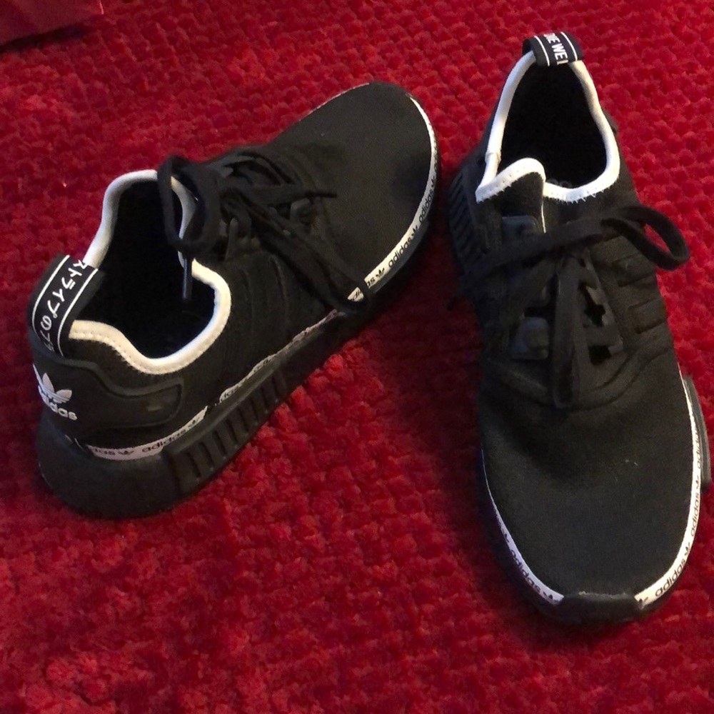 Adidas tennis shoes